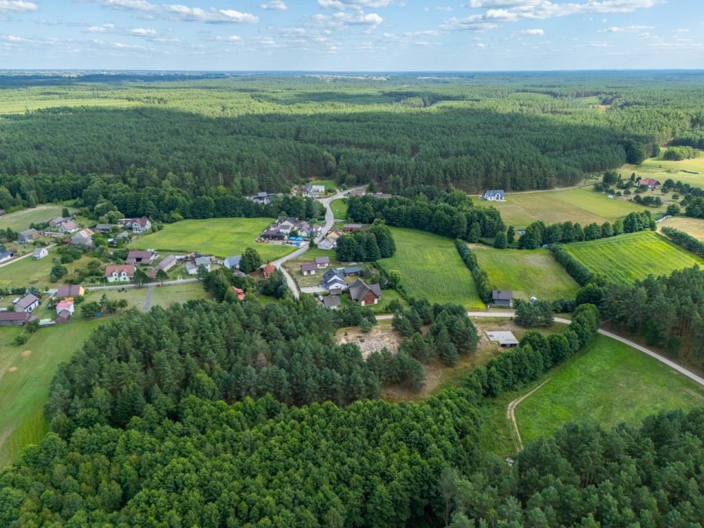 Leśna rezydencja na terenie Zaborskiego Parku - zdjęcie 2