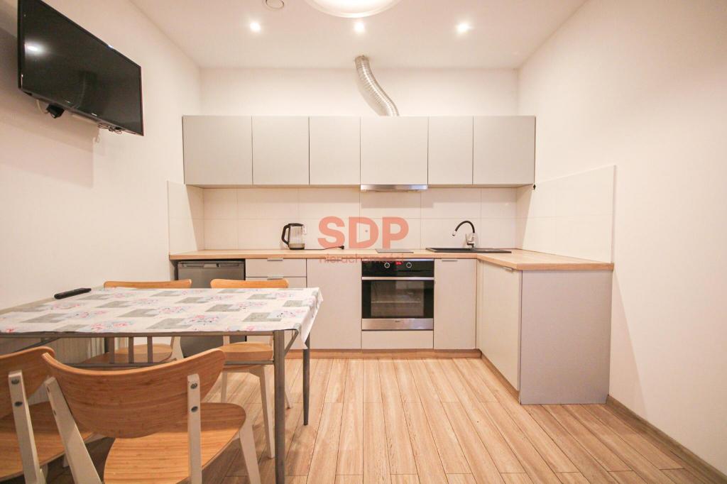 Mieszkanie 42 m², Katowice, Śródmieście, Słowackiego Juliusza - zdjęcie 2