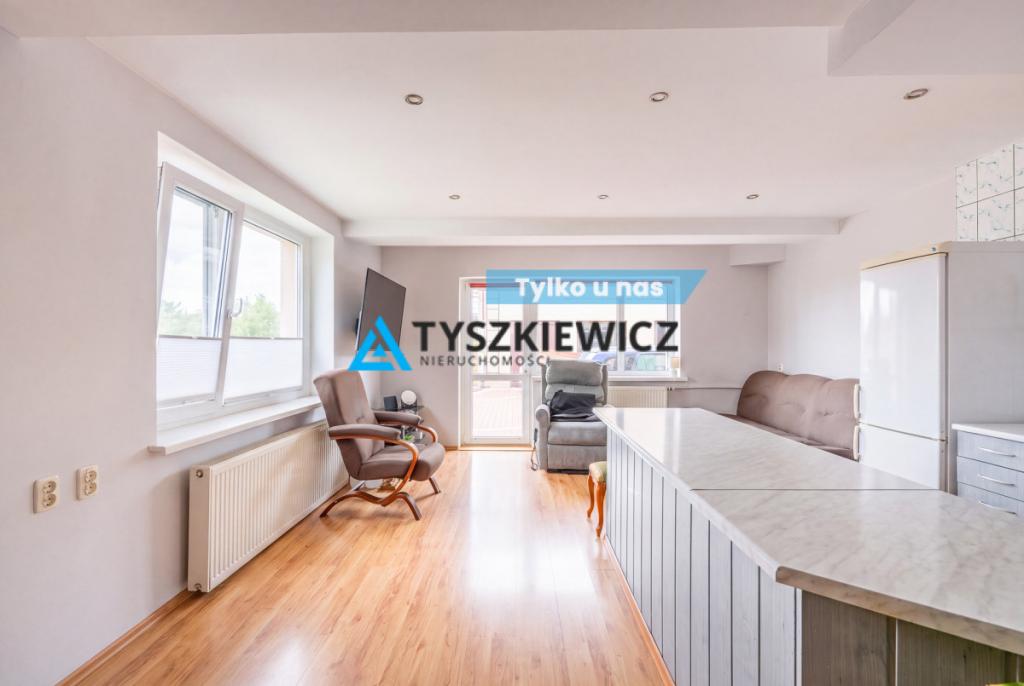 Funkcjonalny , przestronny dom w Brusach - zdjęcie 1