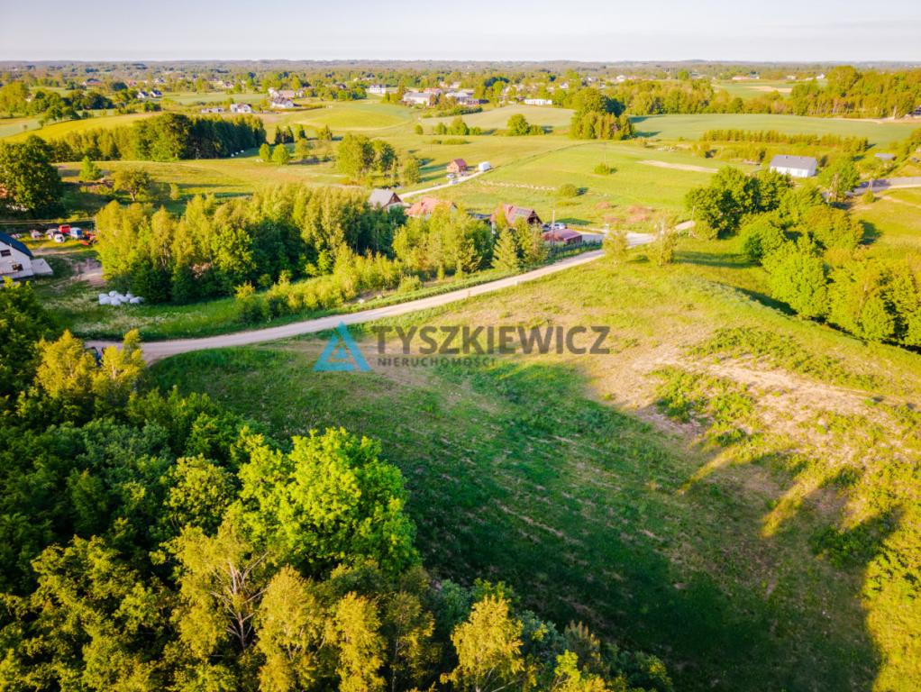 Pięknie położona działka z wydaną WZ - zdjęcie 8