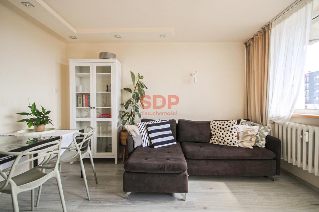 Mieszkanie 58&nbsp;m², Katowice, Tysiąclecia - zdjęcie 1