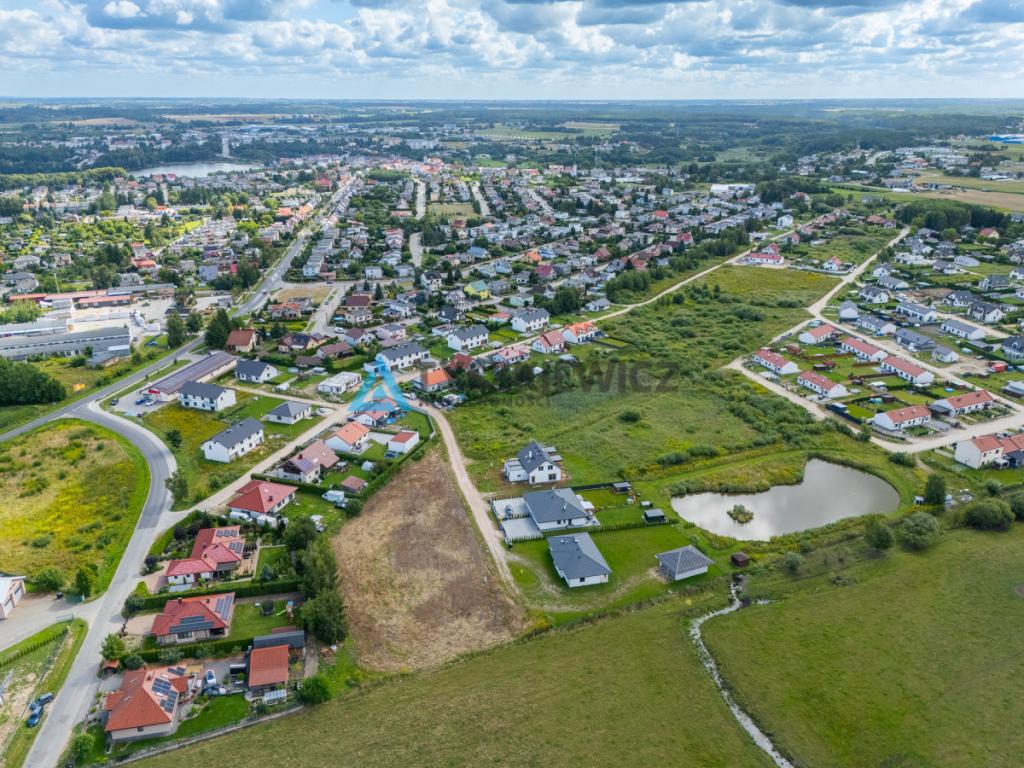 Dom w zabudowie bliźniaczej z ogrodem | garaż - zdjęcie 24
