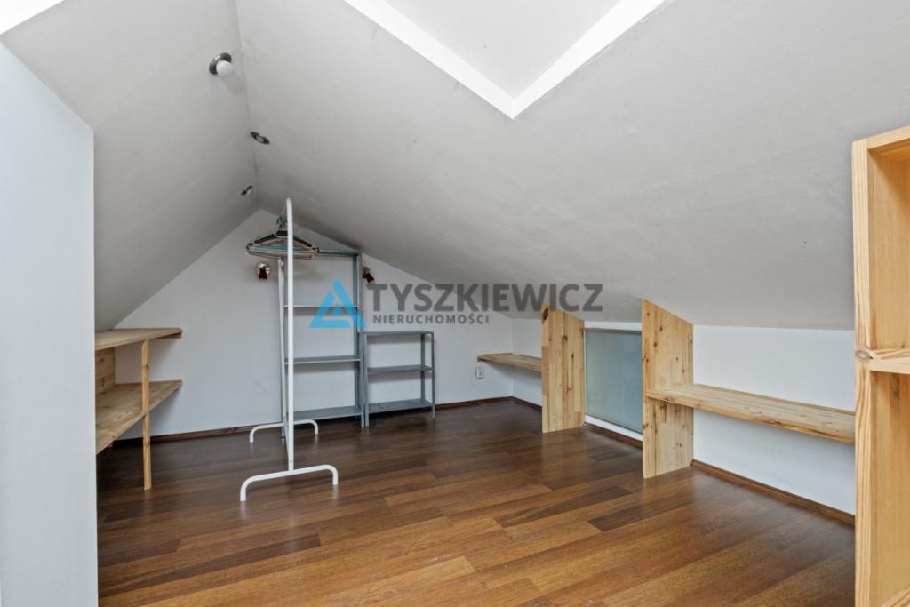 Mieszkanie 2- pokojowe z antresolą blisko centrum - zdjęcie 5