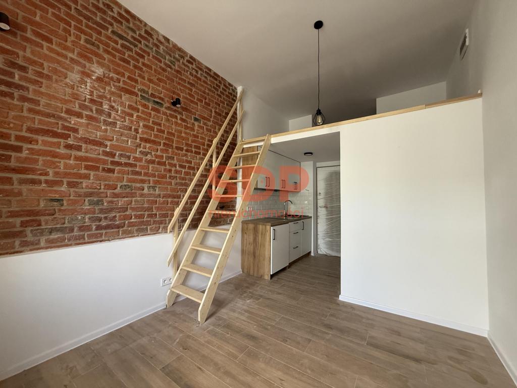 Mieszkanie 14&nbsp;m², Łódź, Śródmieście, Rewolucji 1905 roku - zdjęcie 1