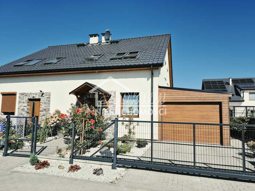 Dom 135 m², Witkowo Drugie, Koralowa - zdjęcie 1