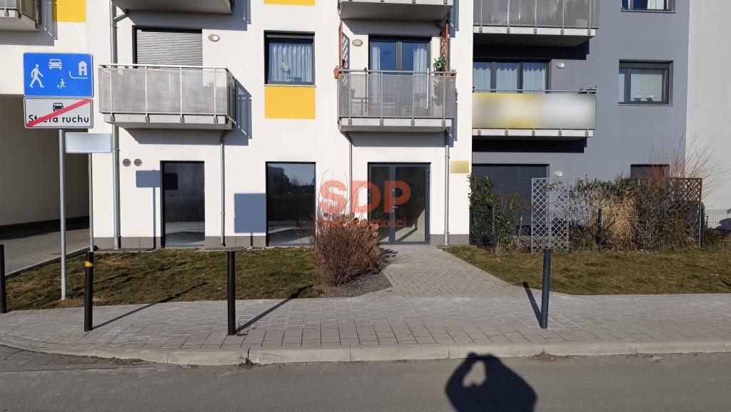 Lokal usługowy do wynajęcia, 102 m², Wrocław, Psie Pole, Żmudzka - zdjęcie 1