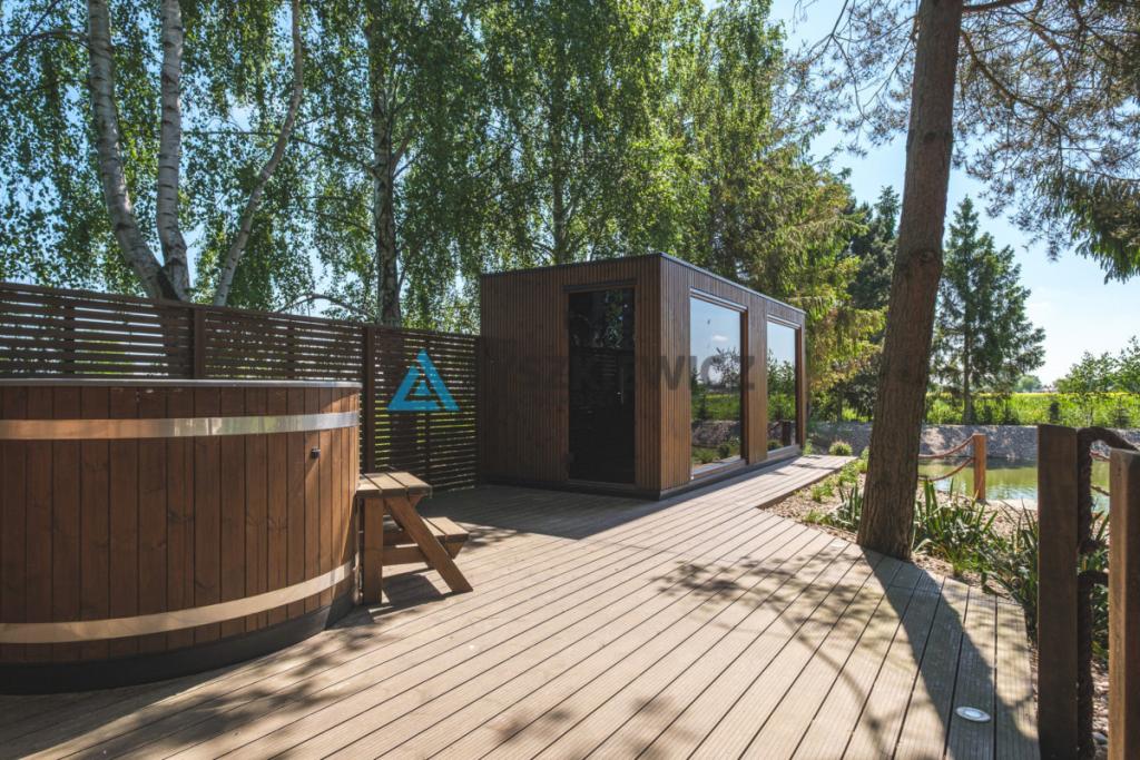 Dom nad rzeką z własną przystanią - zdjęcie 26