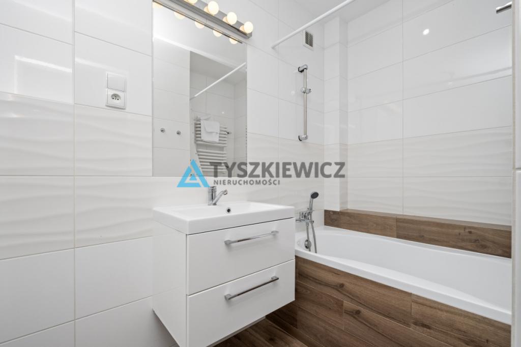 PENSJONAT W CENTRUM ŁEBY - zdjęcie 14