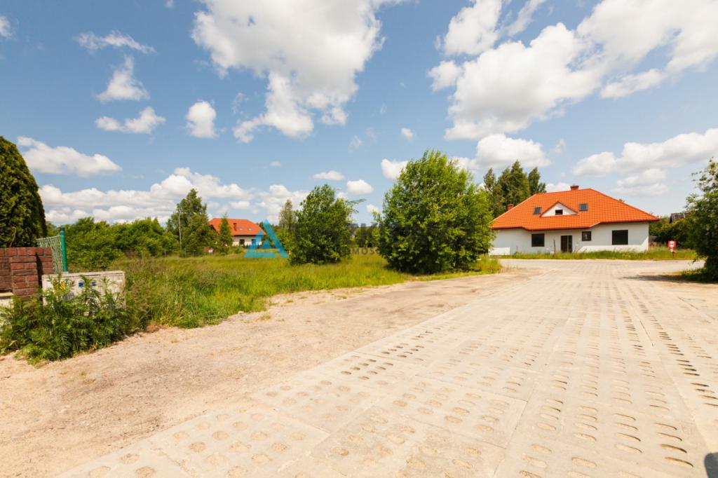 Uzbrojona działka 1023 m² | projekt domu w cenie - zdjęcie 10
