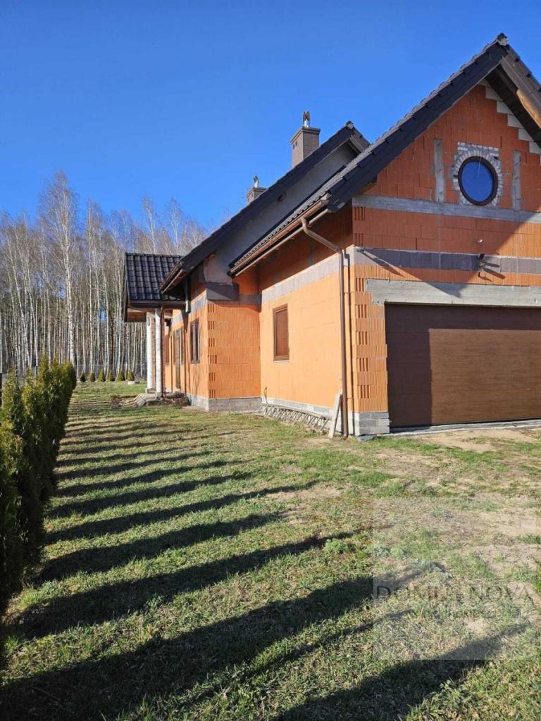 Dom piętrowy w stanie surowym zamkniętym - 260 m² - zdjęcie 1