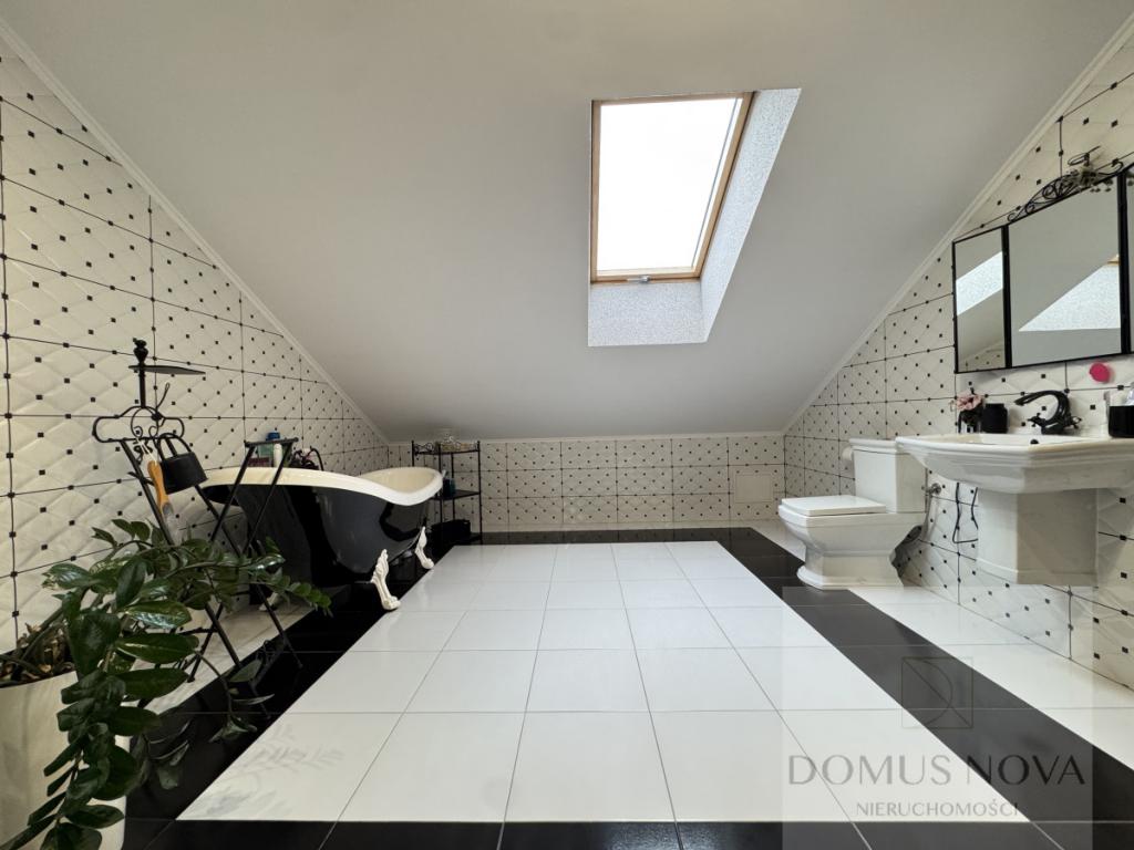 Przestronny dom 315 m² Zabrodzie 35 km od Warszawy - zdjęcie 21