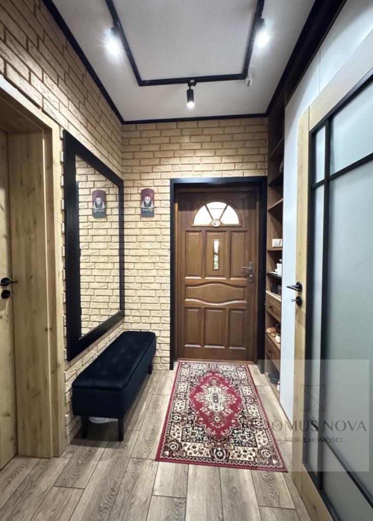 Przestronny dom 315 m² Zabrodzie 35 km od Warszawy - zdjęcie 14