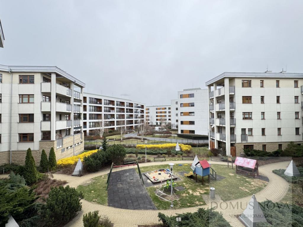Wyjątkowe 3 pokoje, 2 balkony, 2 łazienki - zdjęcie 16