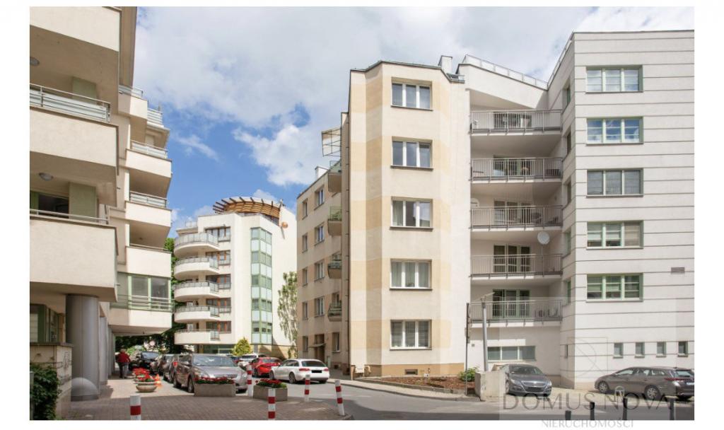 Trzypokojowe mieszkanie-Centrum - zdjęcie 12