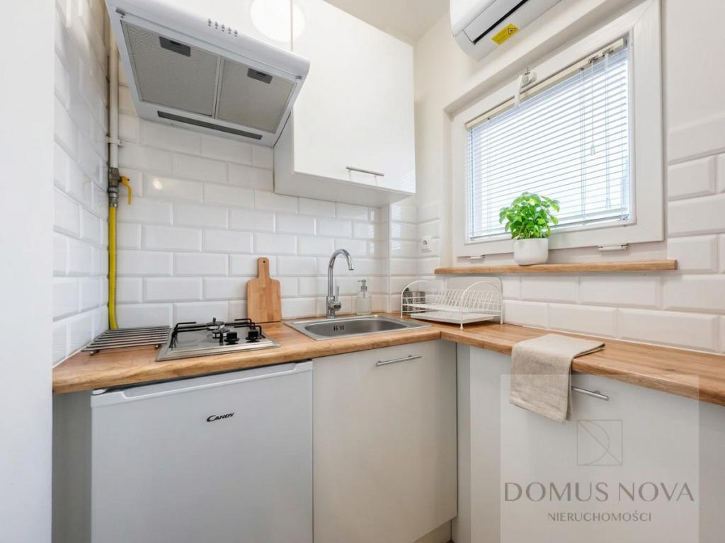 Studio 20 m² Żelazna śródm Wola - zdjęcie 3