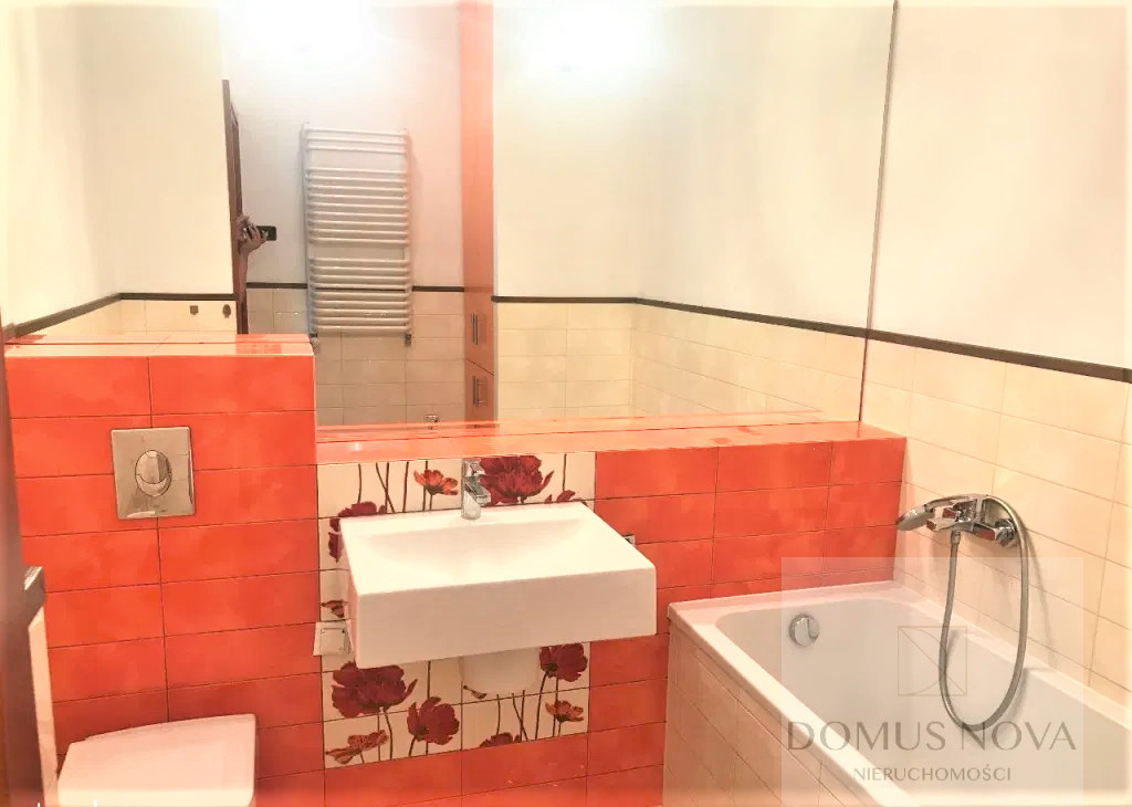 Trzypokojowe apartament - zdjęcie 12