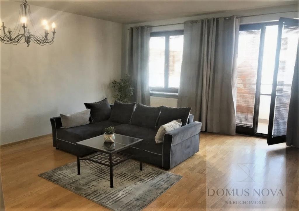 Trzypokojowe apartament - zdjęcie 1