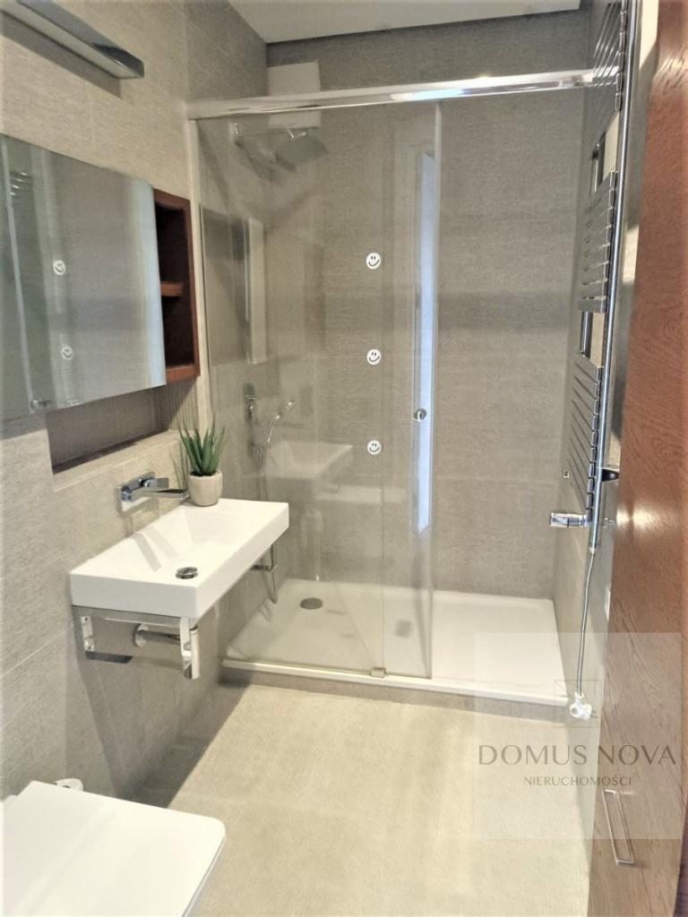 Trzypokojowy apartament-Żoliborz - zdjęcie 13