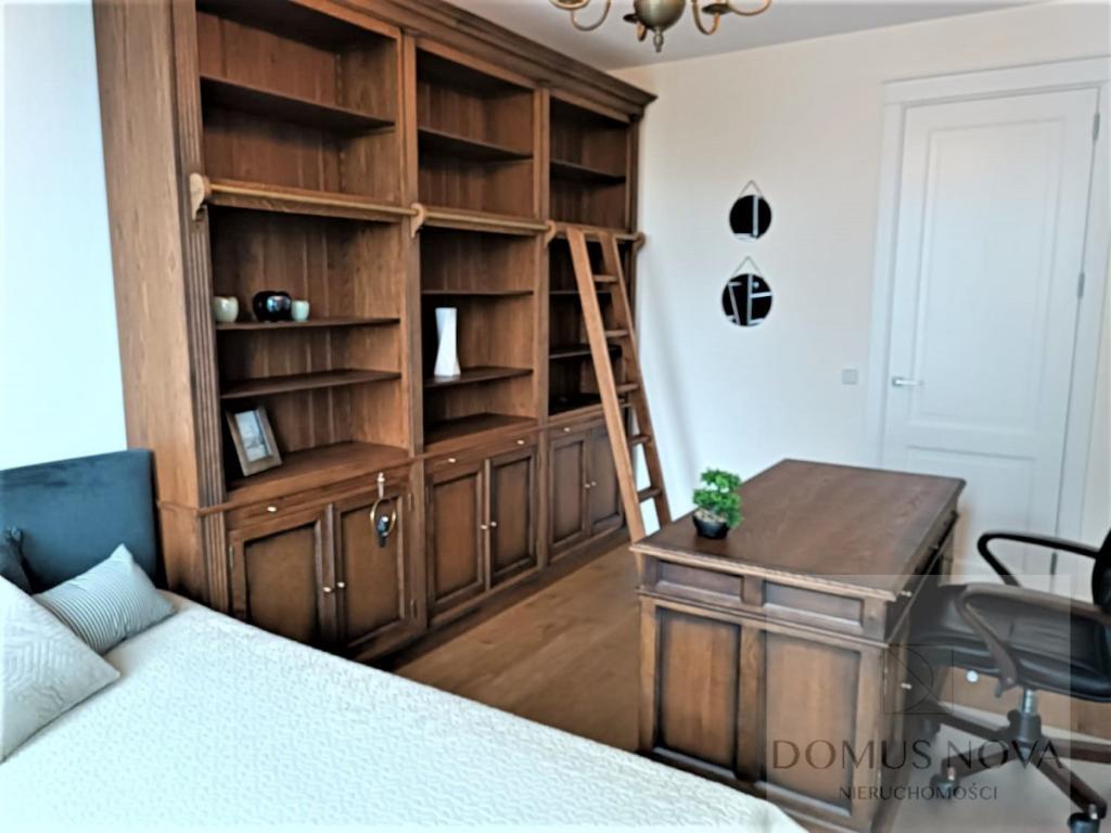 Trzypokojowy apartament-Żoliborz - zdjęcie 6