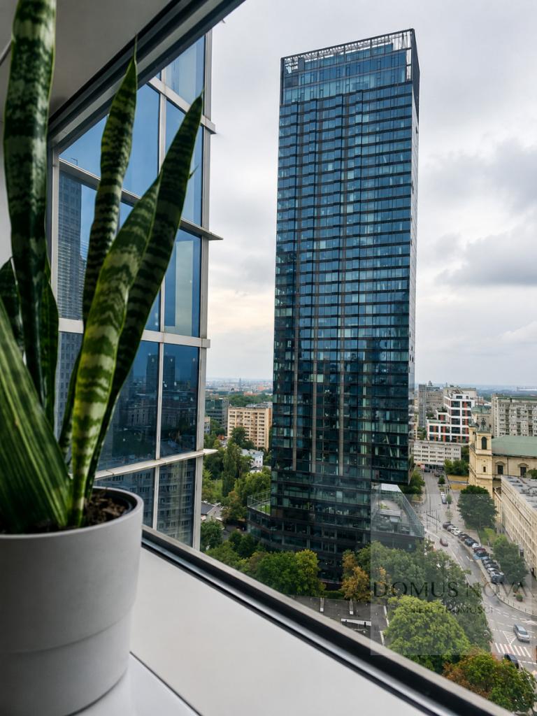 Biuro 281 m² w Spektrum Tower — biznesowe centrum - zdjęcie 1