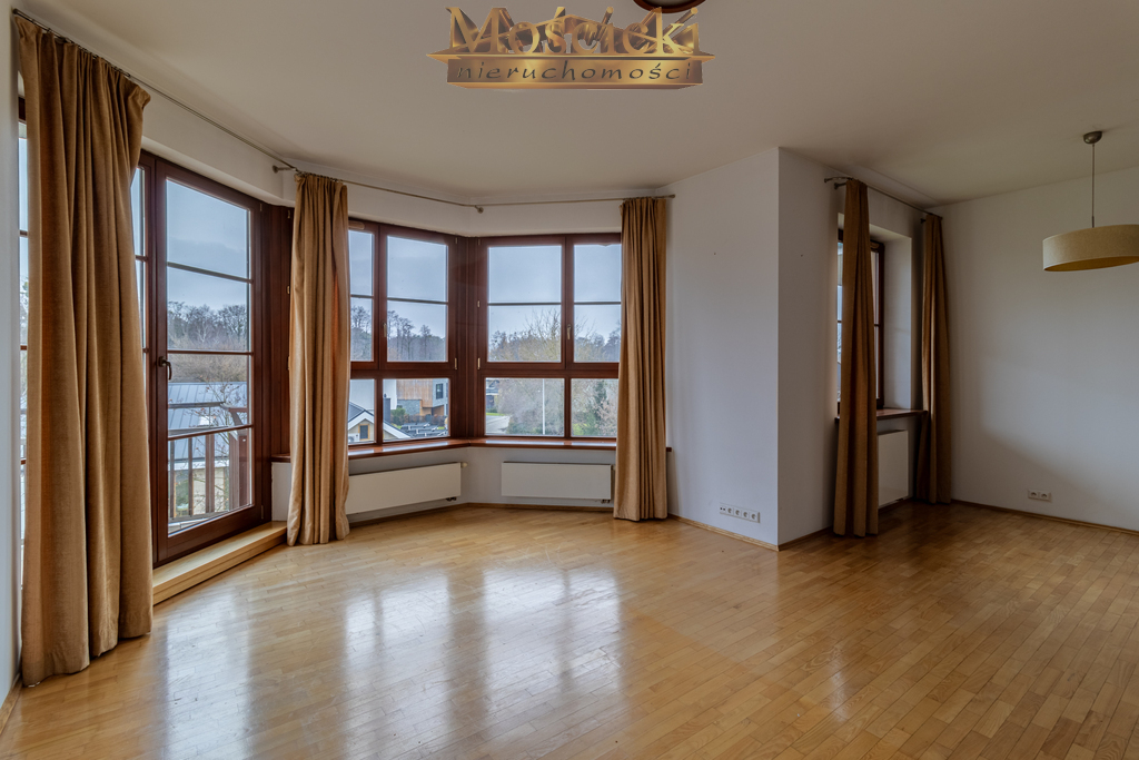 Apartament 4-pokojowy na Kołobrzeskiej - zdjęcie 3