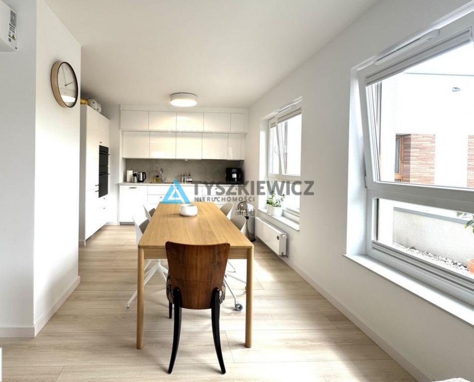 Apartament z panoramicznym tarasem - zdjęcie 7