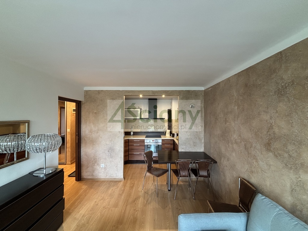 Mieszkanie 48 m², Warszawa, Grzybowska - zdjęcie 2