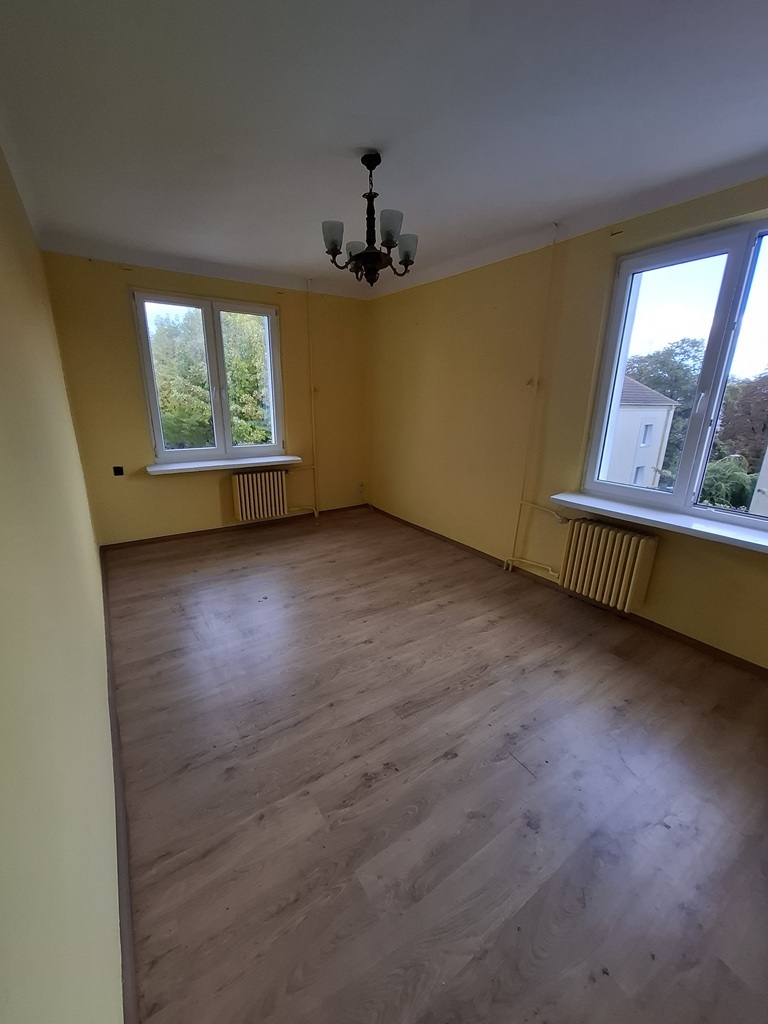 Mieszkanie 49,3&nbsp;m², Świdnik, Niepodległości - zdjęcie 1