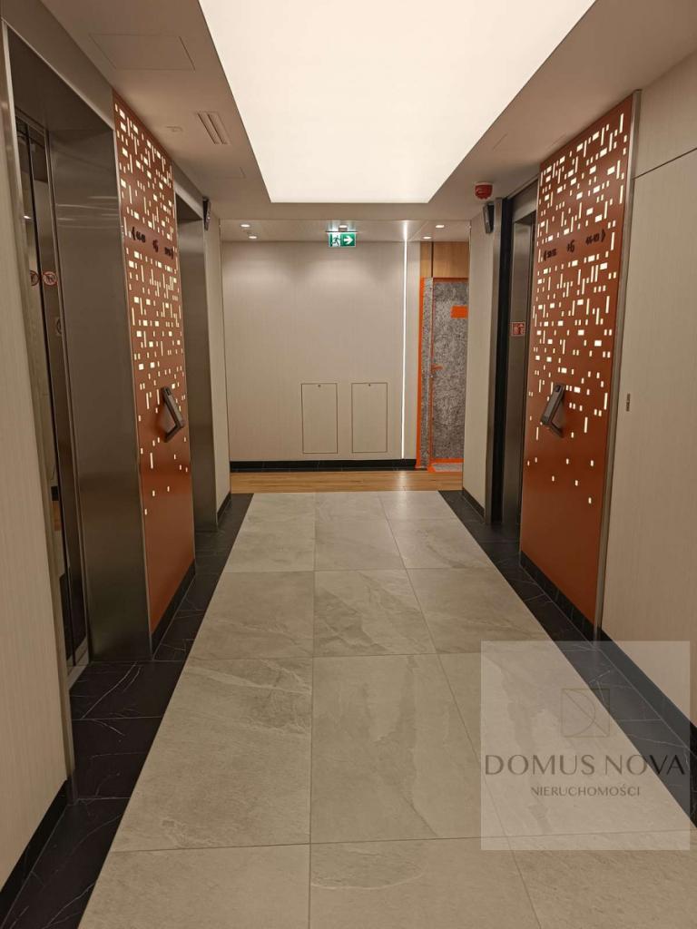 Dwupokojowe mieszkanie w apartamentowcu - zdjęcie 9