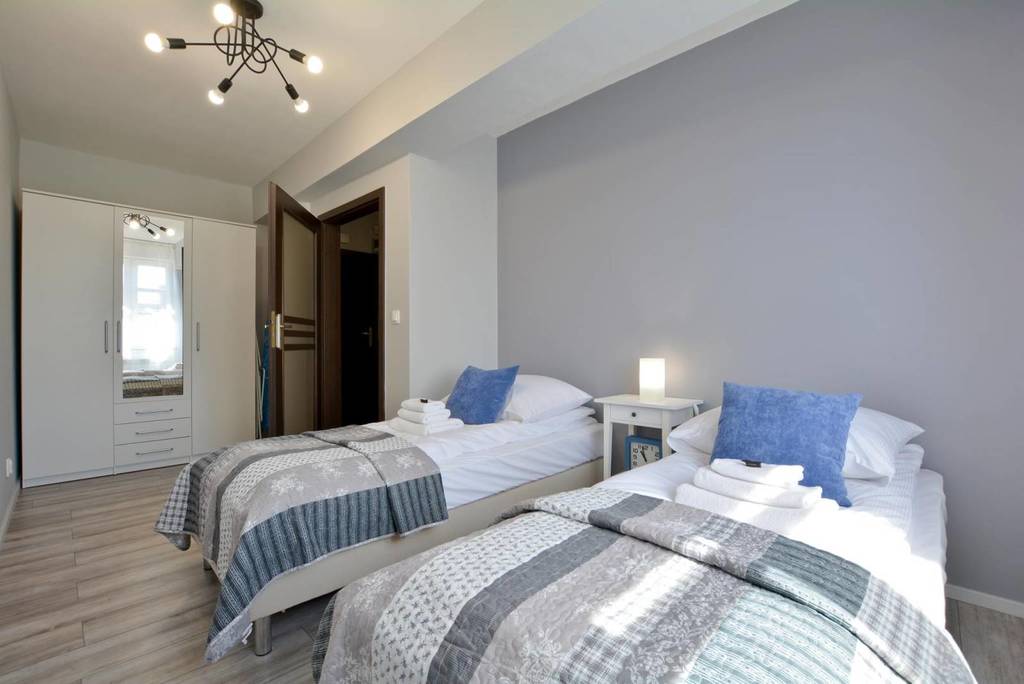 Dom 1006&nbsp;m², Dzierżoniów, Ignacego Krasickiego - zdjęcie 5