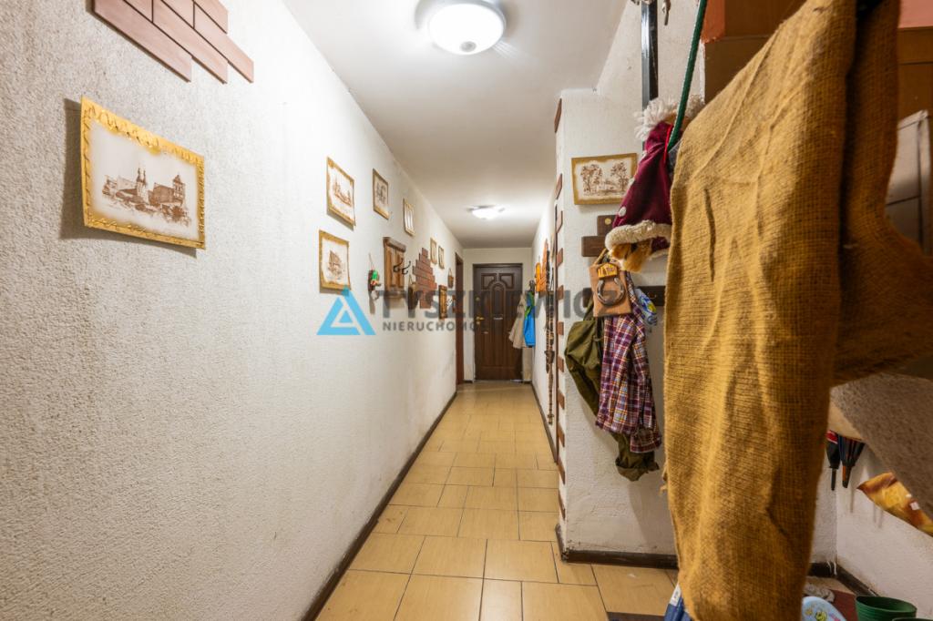 Klimatyczny Dom na dużej działce! - zdjęcie 25