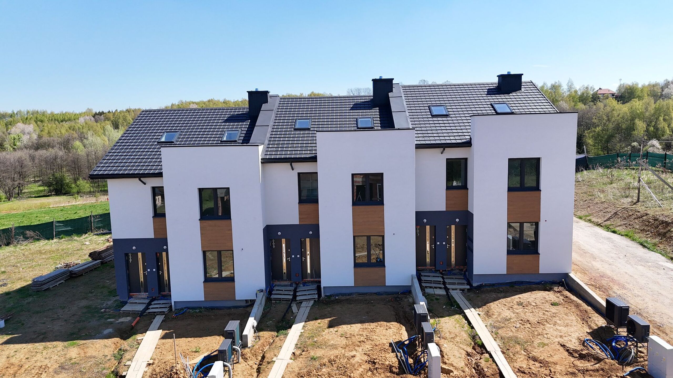 Nowoczesne bezczynszowe, dwupoziomowe,balkon , 2 miejsca postojowe - zdjęcie 2