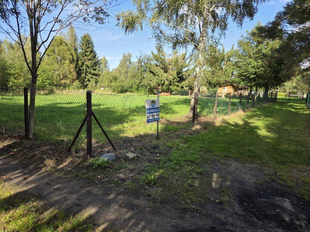 Do sprzedania działka rekreacyjna za jedyne 150 000 zł - zdjęcie 2