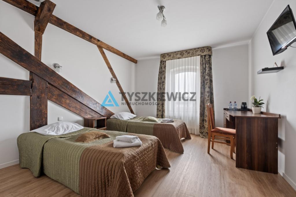 Restauracja i Hotel KARTUZY - zdjęcie 26