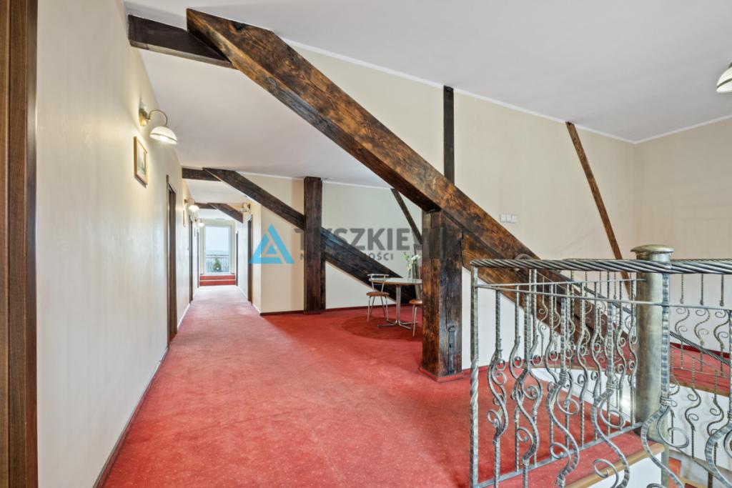Restauracja i Hotel KARTUZY - zdjęcie 27