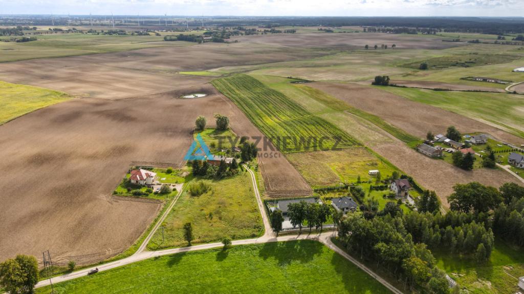 Działka z warunkami zabudowy - zdjęcie 4