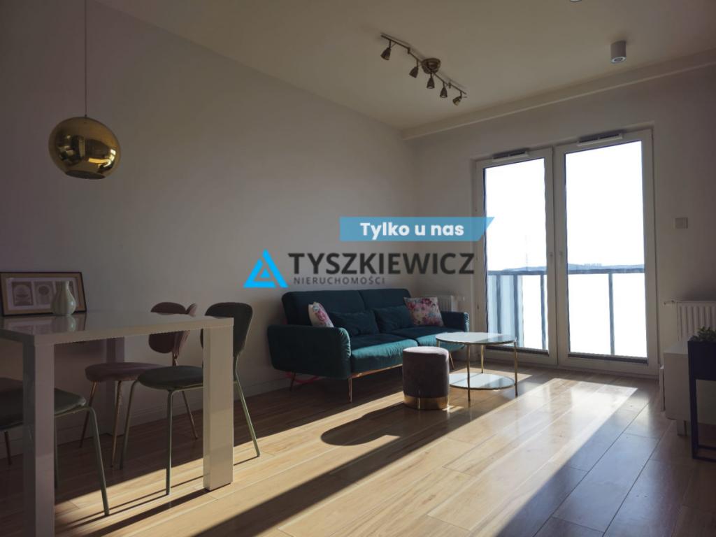 Mieszkanie z pięknym widokiem- Letnica 2 pok - zdjęcie 1