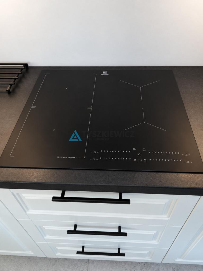 Nowy bliźniak w Leśniewie. Gotowy do zamieszkania. - zdjęcie 8