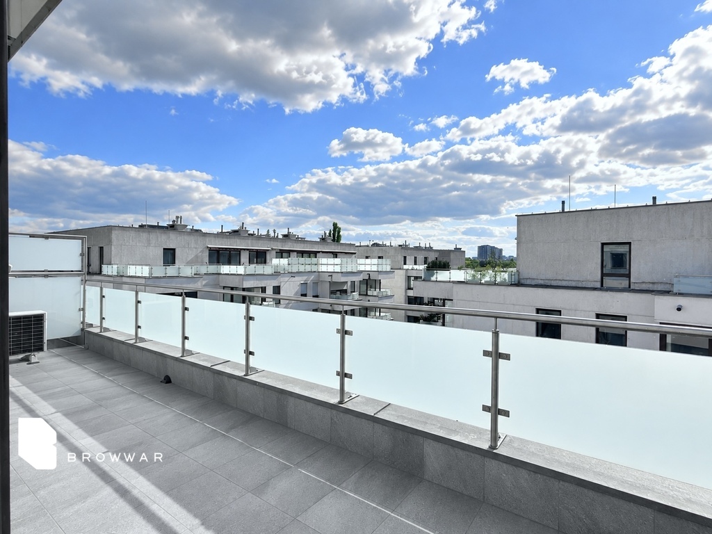 Mieszkanie 55,5 m², Poznań, Kazimierza Wielkiego - zdjęcie 1