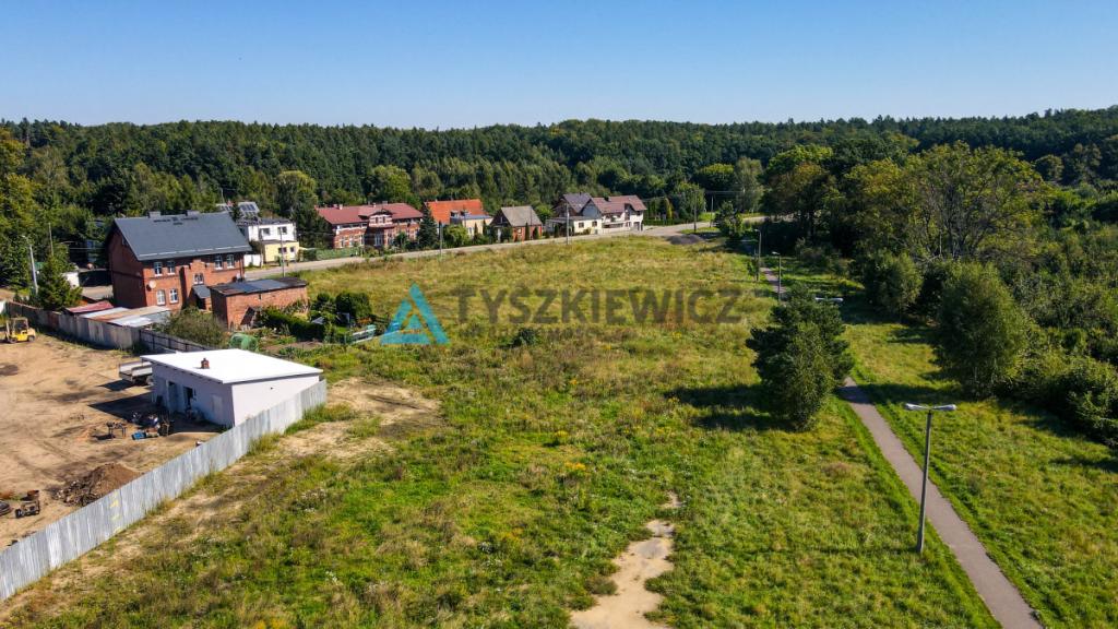 Działka z dużym potencjałem przy drodze asfaltowej - zdjęcie 16