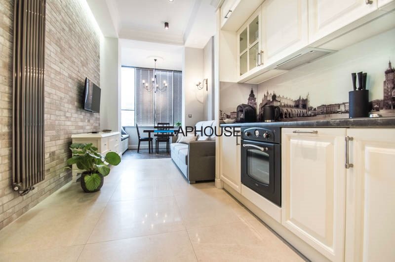 Mieszkanie 40 m², Kraków, Lubicz - zdjęcie 2