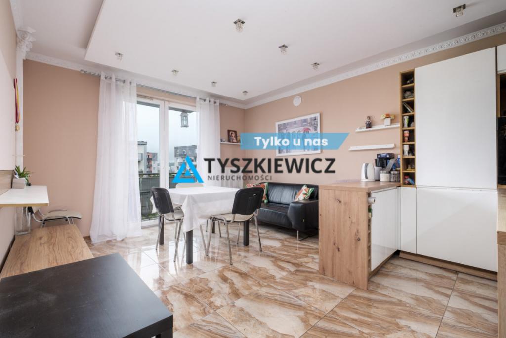 3 pokoje i ogólnodostępne miejsca postojowe - zdjęcie 1