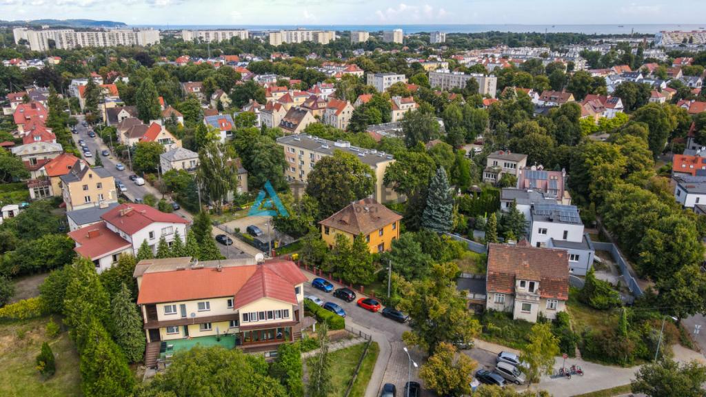 Przymorze - dom jednorodzinny z ogrodem - zdjęcie 2