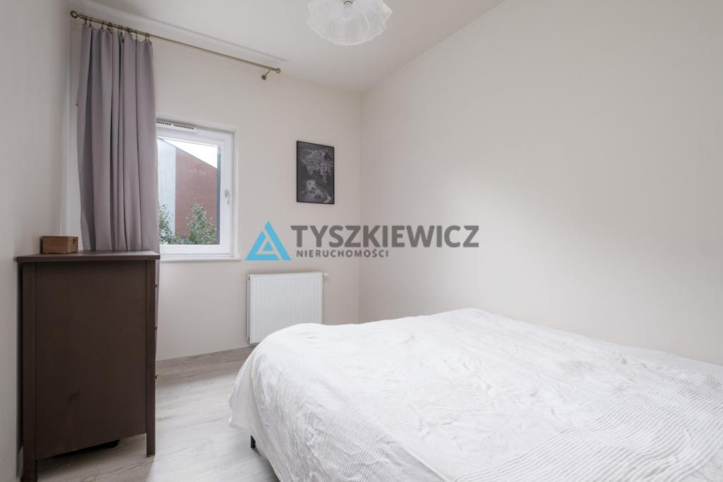 Nowe Koszary | garaż + duża komórka z prądem - zdjęcie 8
