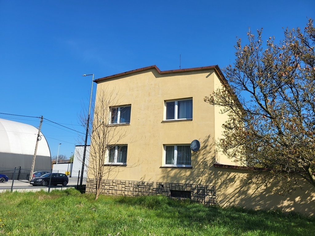 Dom 143 m², Kęty, Młodzieży Polskiej - zdjęcie 1