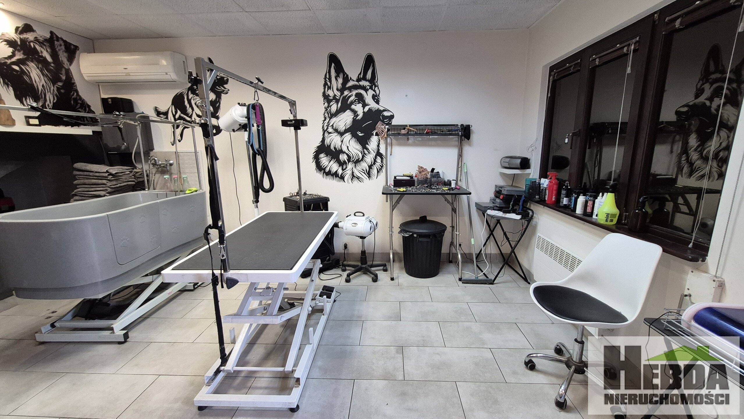 Tarnów , przy Nowodąbrowskiej , 2 poziomowy LOKAL USŁUGOWY o pow. 57 M2, - zdjęcie 2