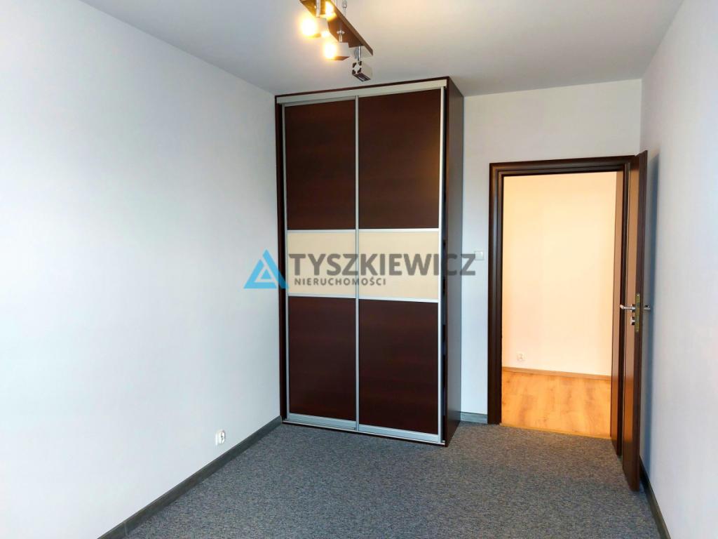 3 pokojowe mieszkanie w super lokalizacji - zdjęcie 10