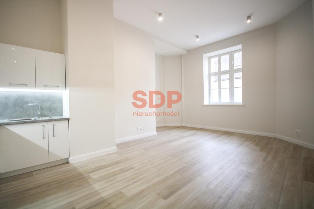 Mieszkanie 60&nbsp;m², Katowice, Warszawska - zdjęcie 1