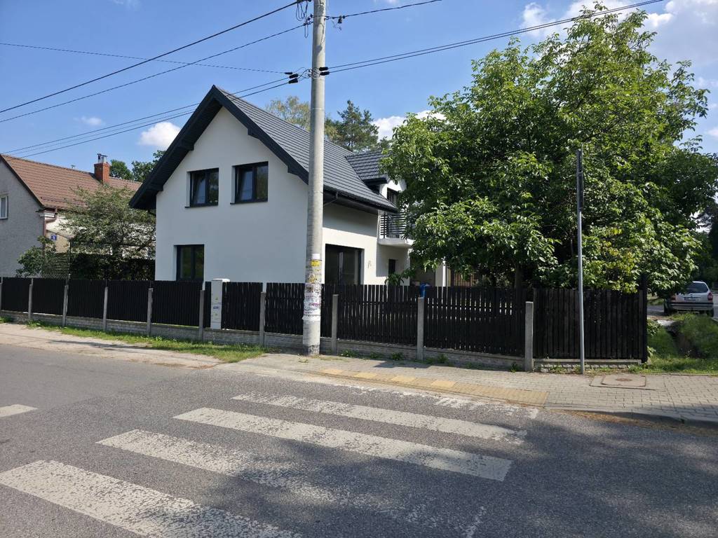 Dom 165&nbsp;m², Międzyborów - zdjęcie 1