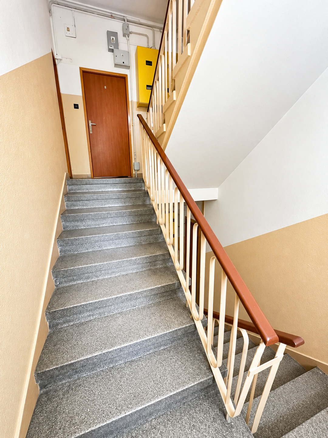 Mieszkanie 3 pokojowe. 80 m2 po podłodze (powierzchnia użytkowa 51,34 m2) - zdjęcie 16